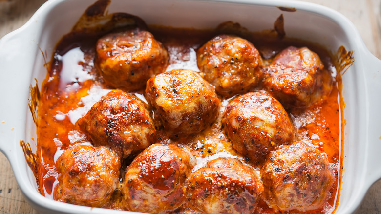 meatballs in sauce