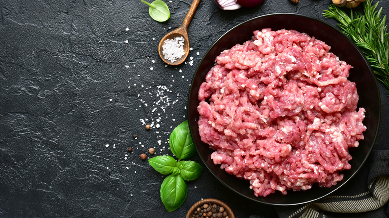 ground mince and seasonings