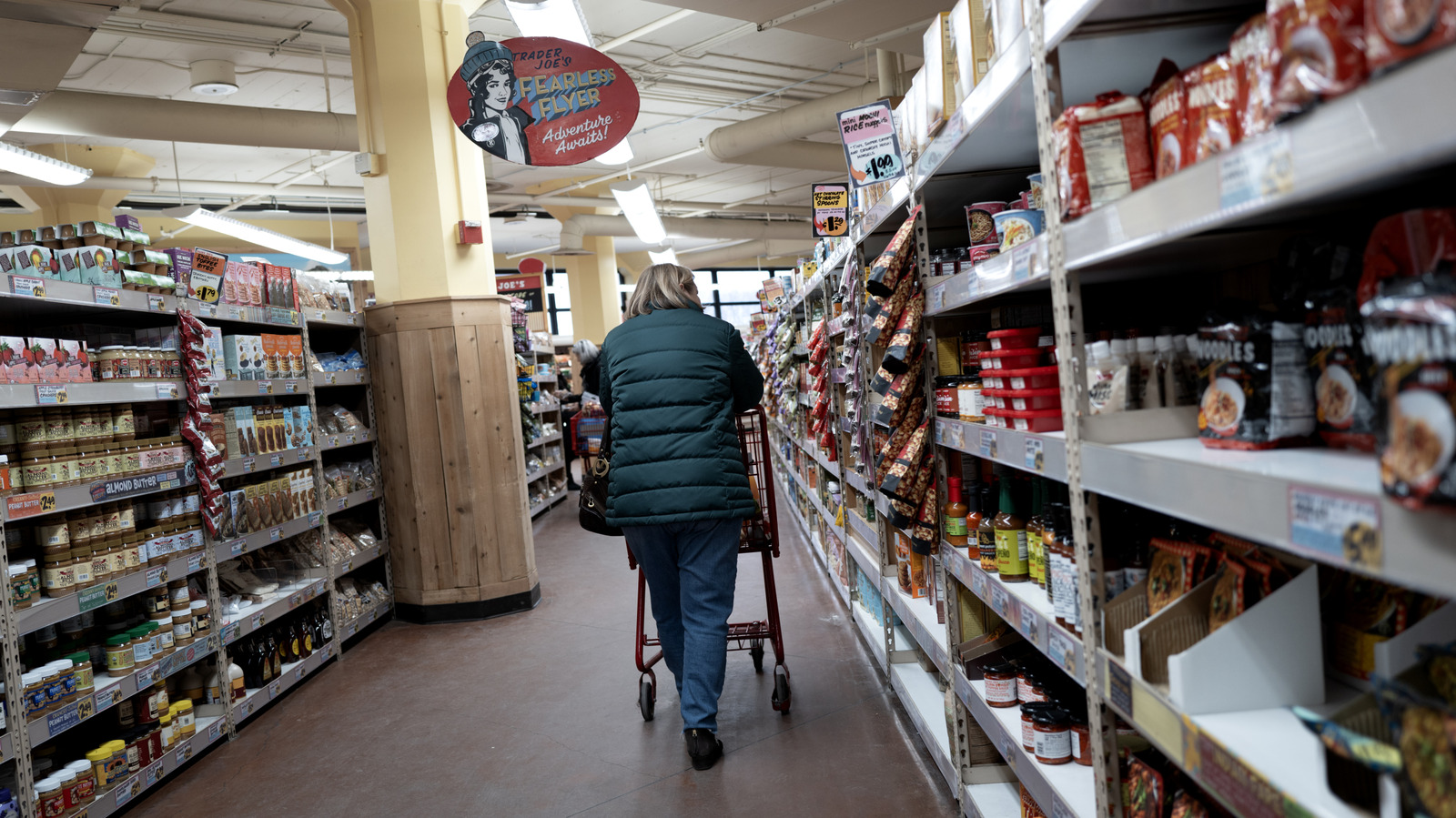 <a href="https://www.foodrepublic.com/2086968/trader-joes-valentines-day-foodie-gifts/" target="_blank">11 Trader Joe’s Valentine’s Gifts Under $10 That Are Perfect For Foodies</a>
