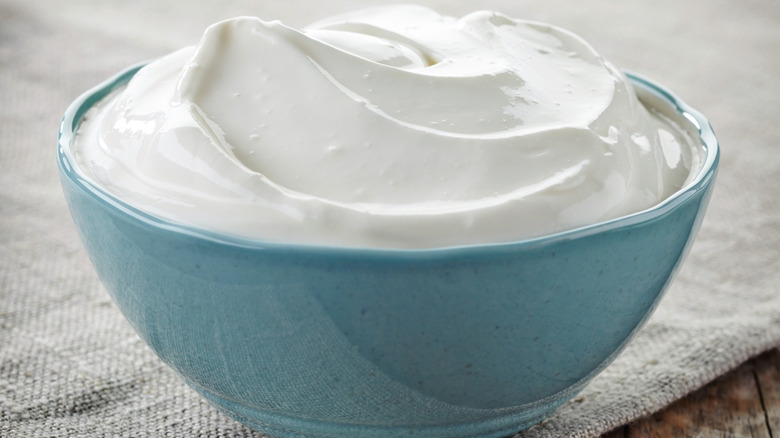 sour cream in bowl