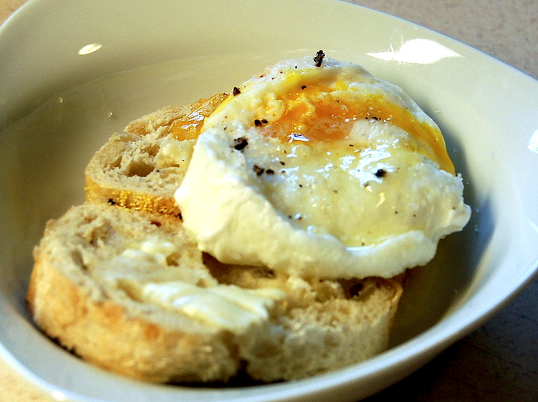 Truffle Poached Eggs & Toast Recipe