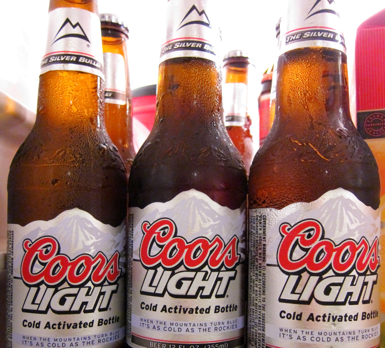 Uh-Oh...Coors Admits They Are Losing Sales To Craft Beer Drinkers