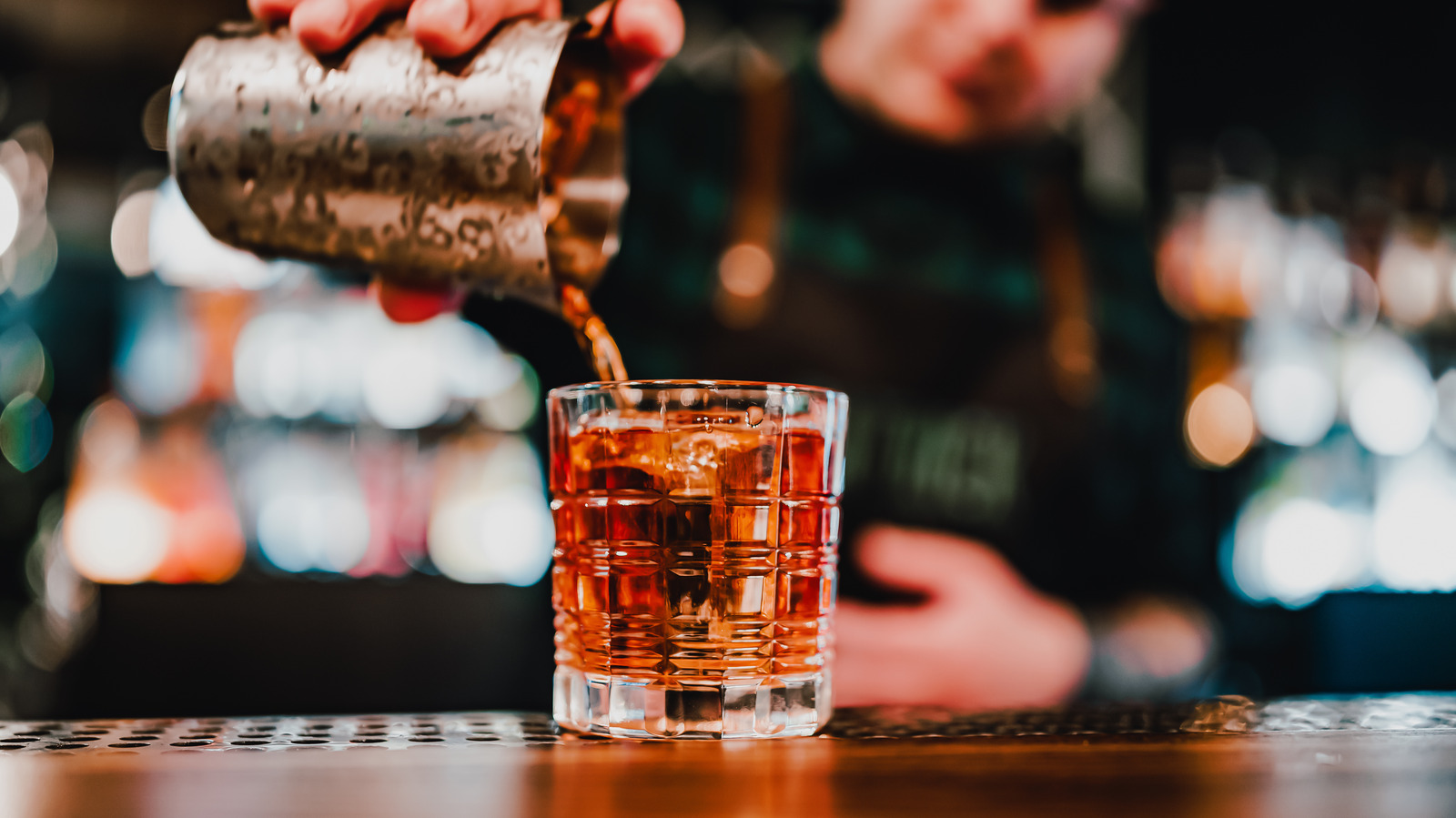 <a href="https://www.foodrepublic.com/1943207/upgrade-cocktail-leftover-pasta-water/" target="_blank">Upgrade Your Cocktail With A Surprising Cooking Leftover</a>