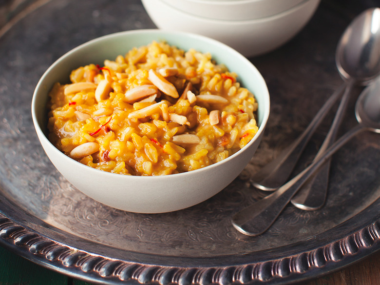 Vegan Saffron-Almond Rice Pudding Recipe
