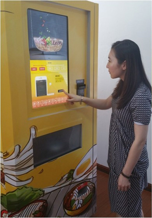 beef-noodle-vending-machine-1 2
