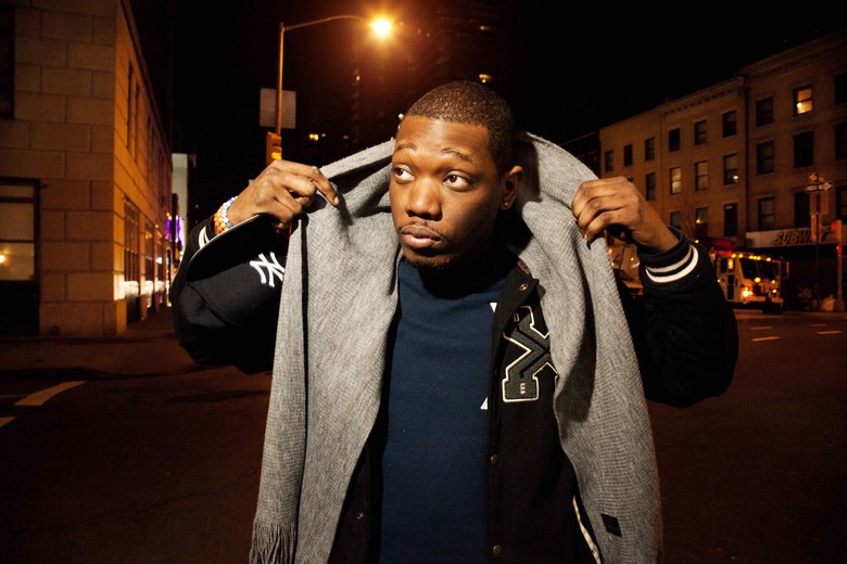 Video: Comedian Michael Che Joins The Line At Franklin Barbecue