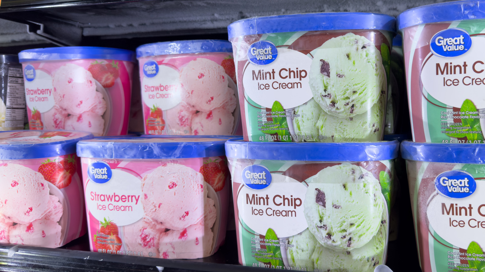 <a href="https://www.foodrepublic.com/1966536/pricey-company-behind-walmart-brand-ice-cream/" target="_blank">Walmart Brand Ice Cream Is Made By The Same Company Behind Pricier Brands</a>