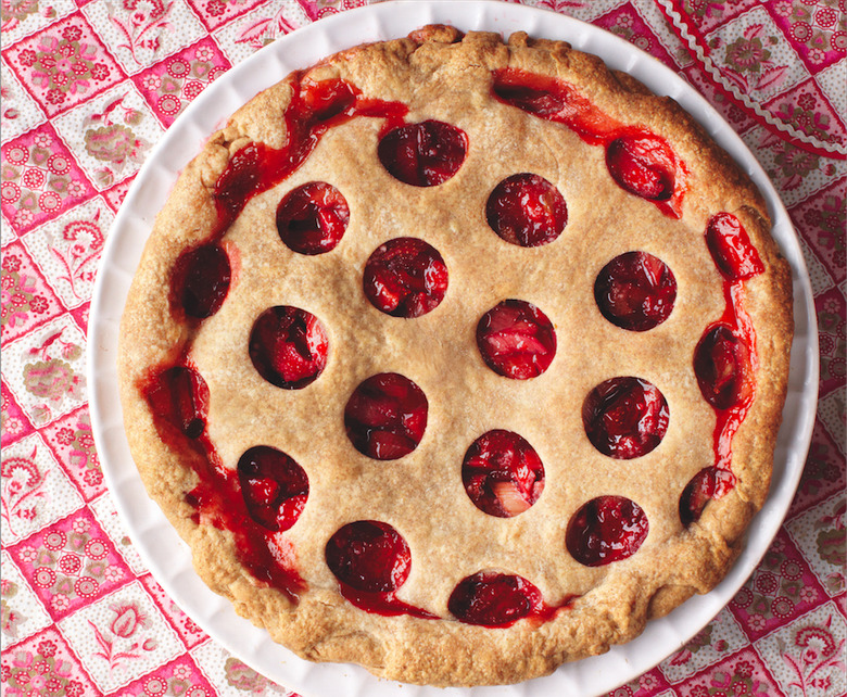 Strawberry Rhubarb Pie Recipe