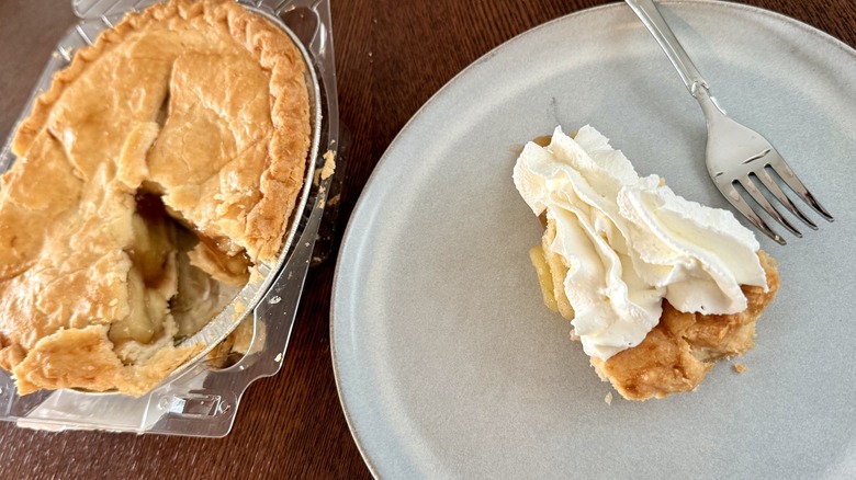 Amazon apple pie and slice