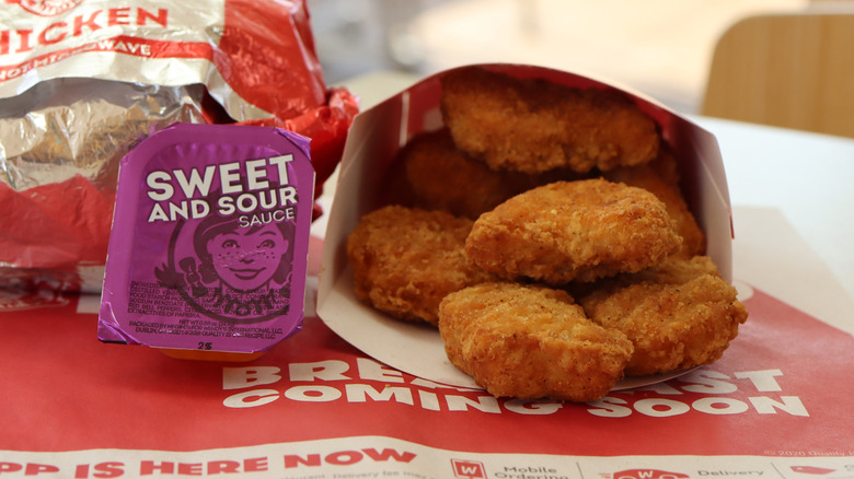 Chicken Nuggets with a sauce packet at a Wendy's in the U.S.