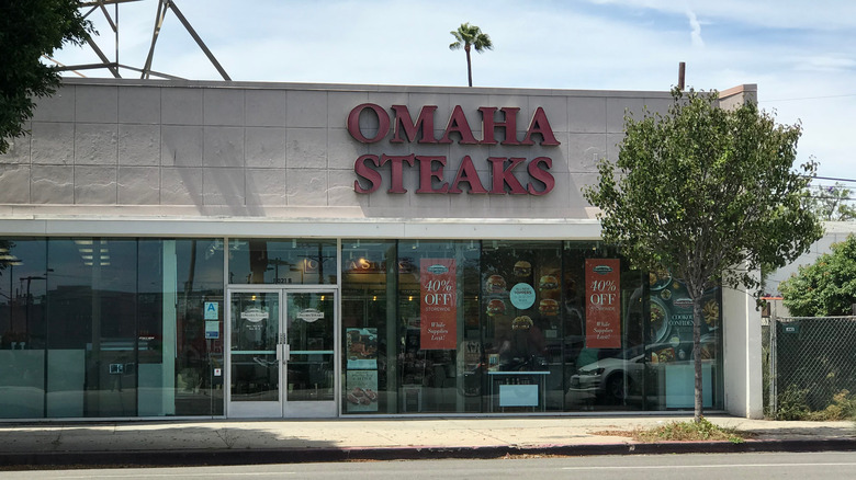 A storefront for Omaha Steaks