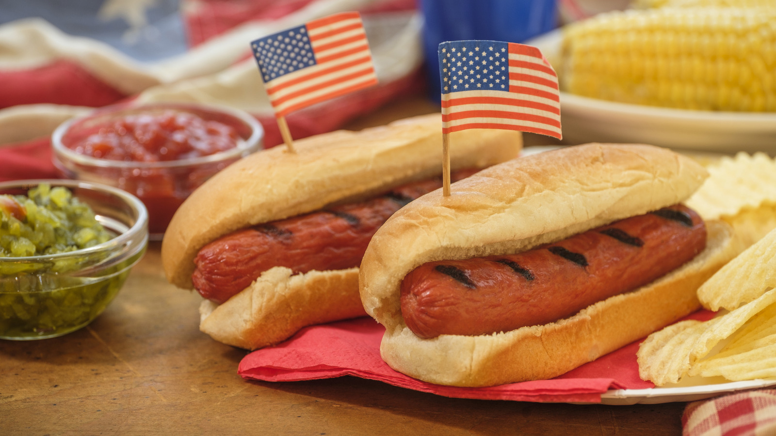 <a href="https://www.foodrepublic.com/1881734/what-did-founding-fathers-eat-fourth-of-july/" target="_blank">What Did The Founding Fathers Eat On 4th Of July?</a>