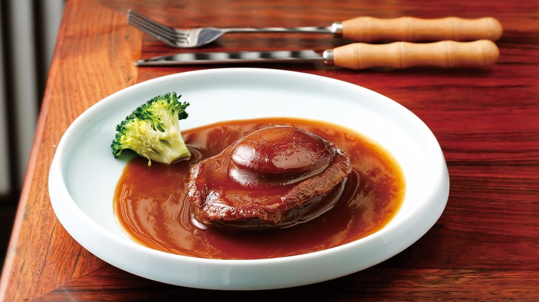 Chinese braised abalone