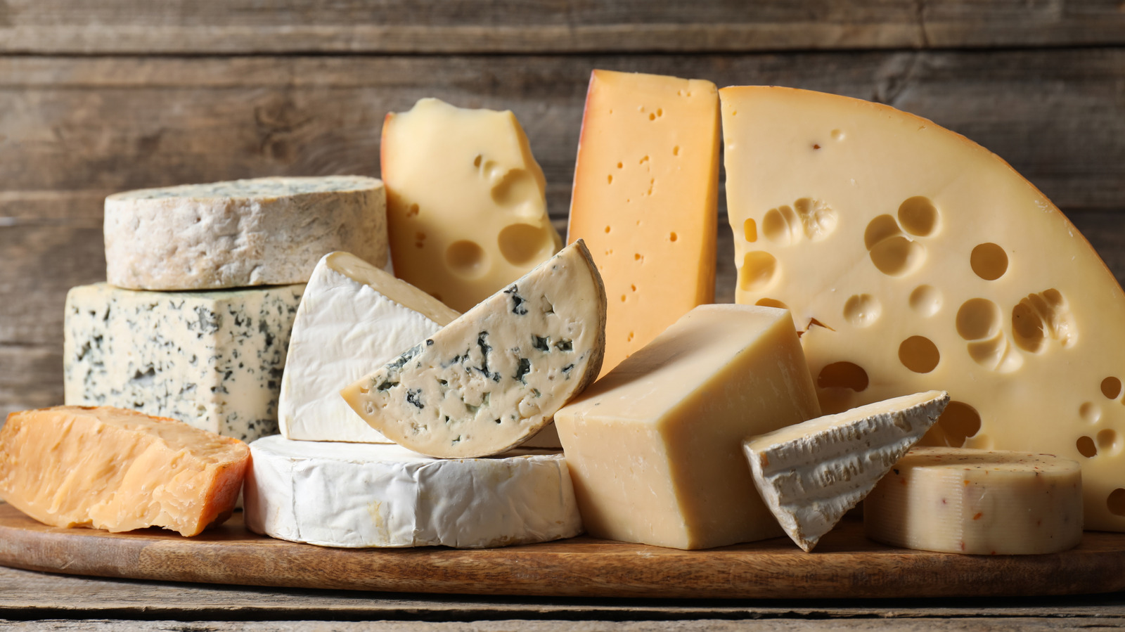 <a href="https://www.foodrepublic.com/2215396/america-favorite-cheese-most-popular-cheddar/" target="_blank">What Is America’s Favorite Cheese In 2026?</a>
