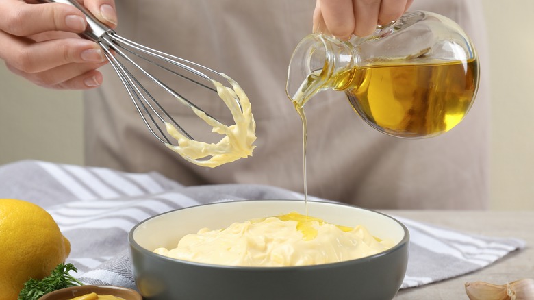 preparing homemade mayonnaise