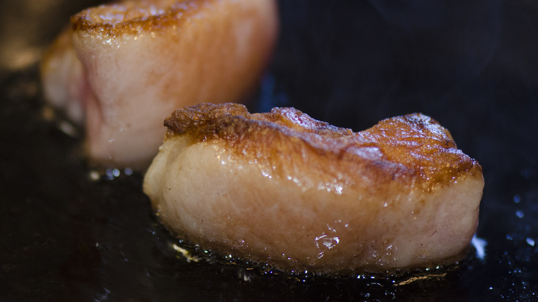 closeup of rendering beef fat