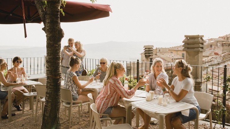People dining at a restaurant in Italy 