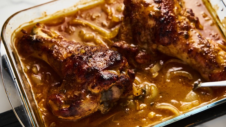 Smothered turkey wings