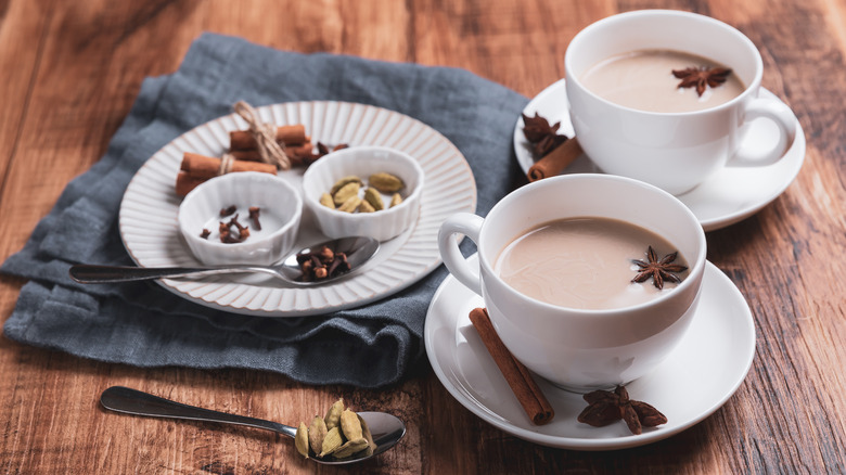 cups of chai with spices