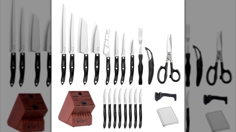 A Cutco High-Carbon Stainless Steel 22-piece Knife Block Set