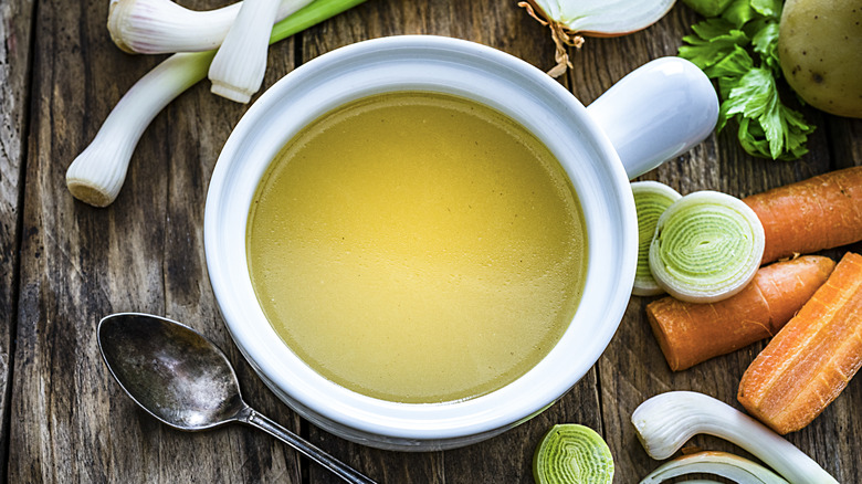 Chicken broth in bowl 