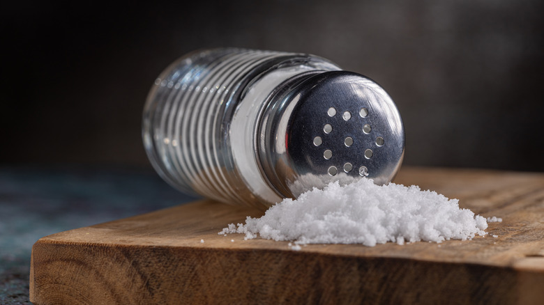 A salt shaker