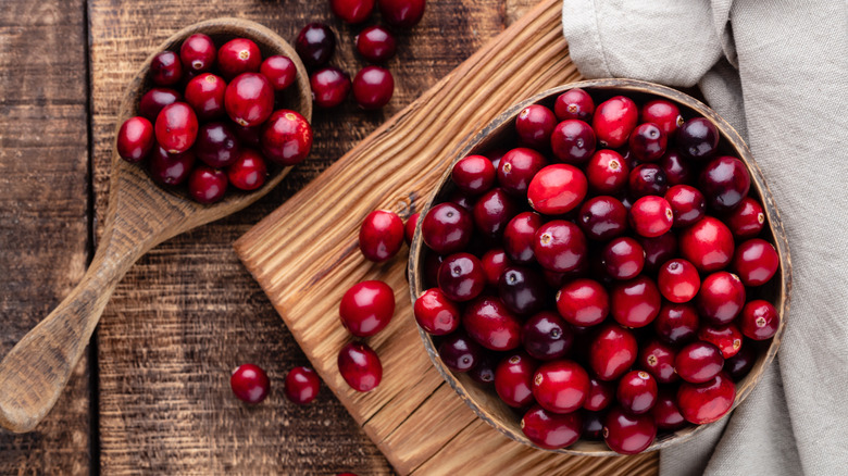 A bowl of cranberries.