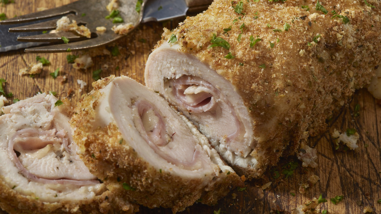 Baked and sliced chicken cordon bleu