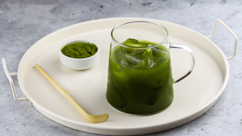 Matcha iced tea and bowl of matcha