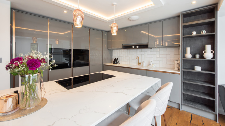 a marble countertop on a kitchen island