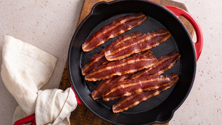 cooked bacon in cast iron skillet