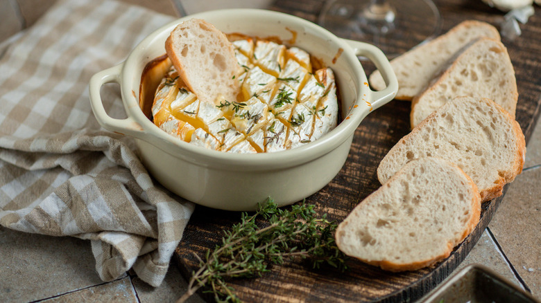 Baked brie with bread