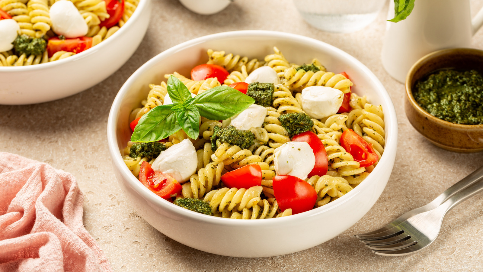 <a href="https://www.foodrepublic.com/1729239/why-cold-pasta-salad-needs-salt-tip/" target="_blank">Why Your Cold Pasta Salad Needs More Salt</a>