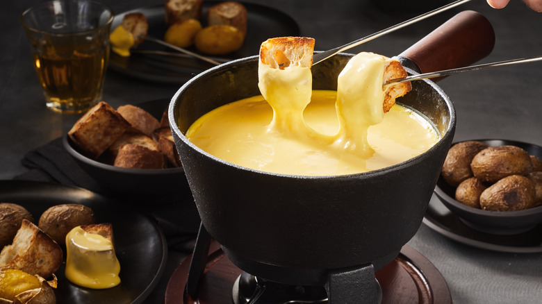 A cheese fondue