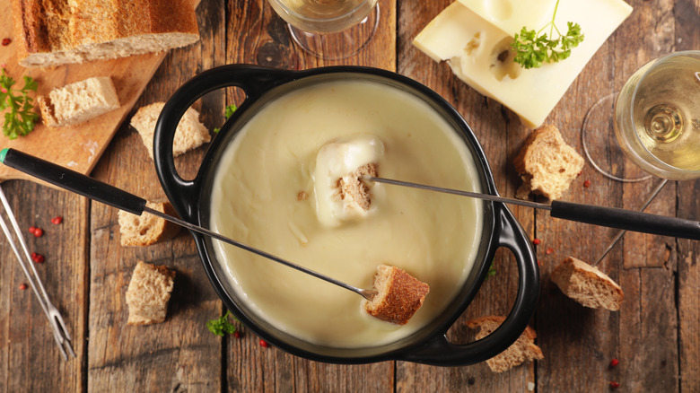 Cheese fondue