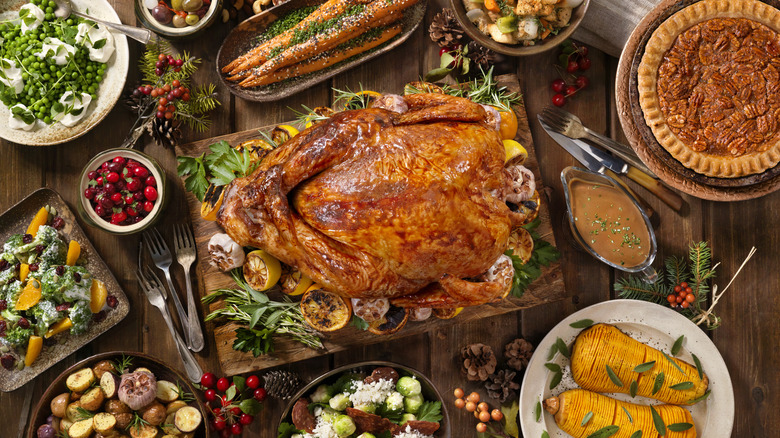 Thanksgiving meal on wooden table