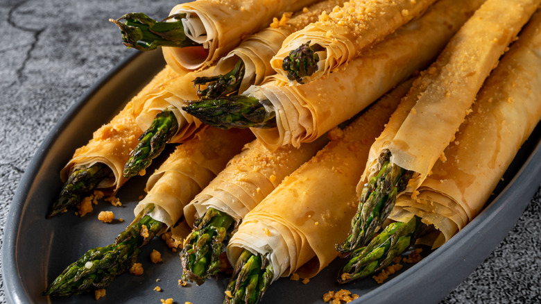 Phyllo-wrapped asparagus