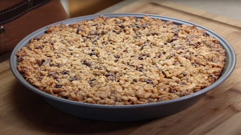 a gluten-free soda cracker pie rests in its pan on a table