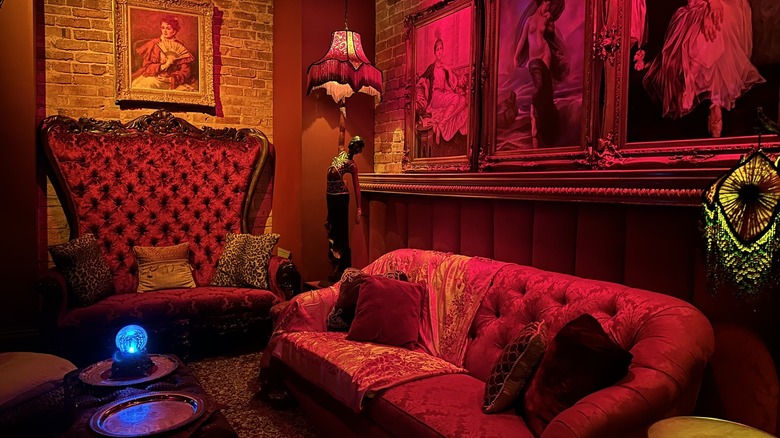 The Inner Seance Lounge at Muriel's