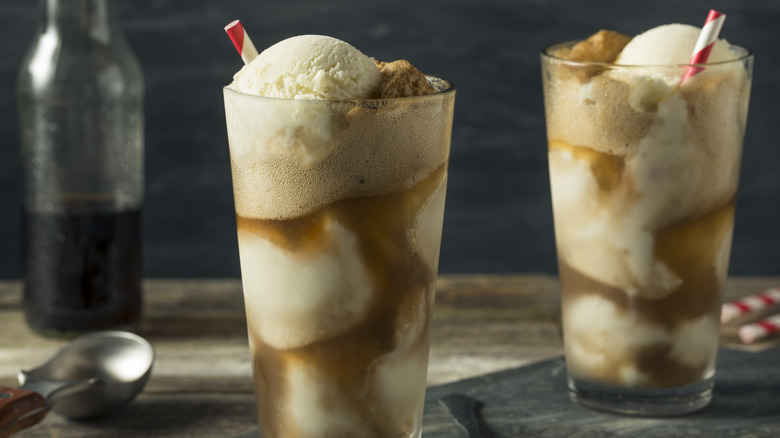 root beer floats