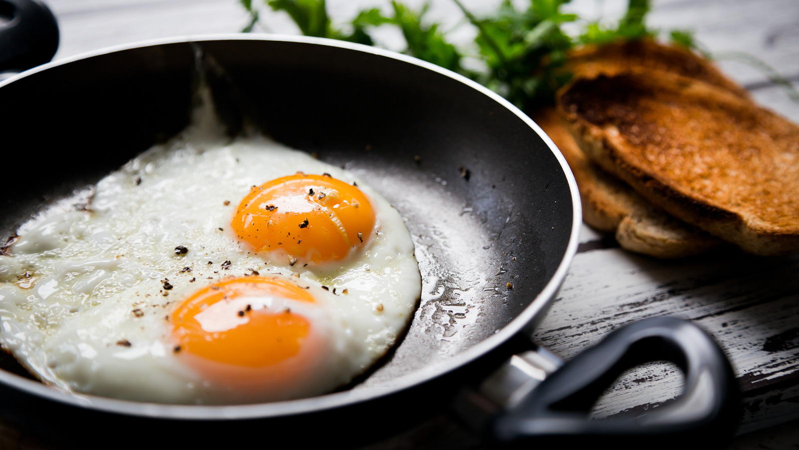You Only Need A Gentle Tap To Get Eggs Unstuck From The Pan