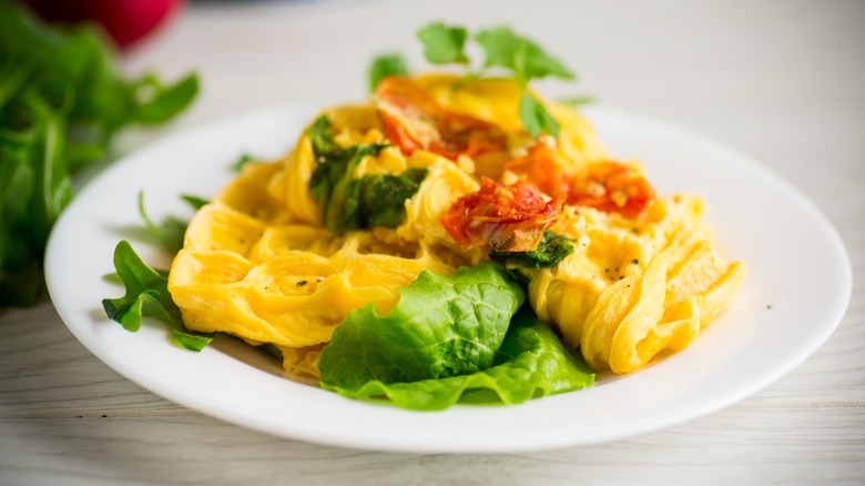 Waffle iron omelet with vegetables