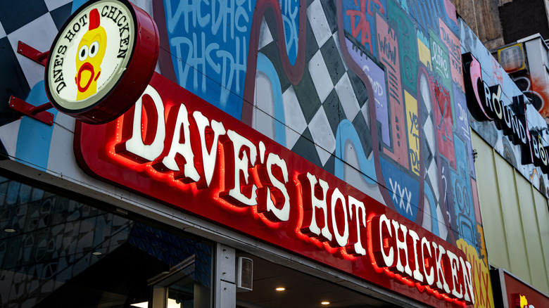 Dave's Hot Chicken sign.