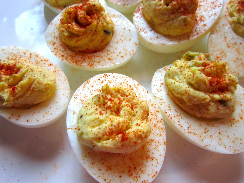 Classic Deviled Eggs Recipe