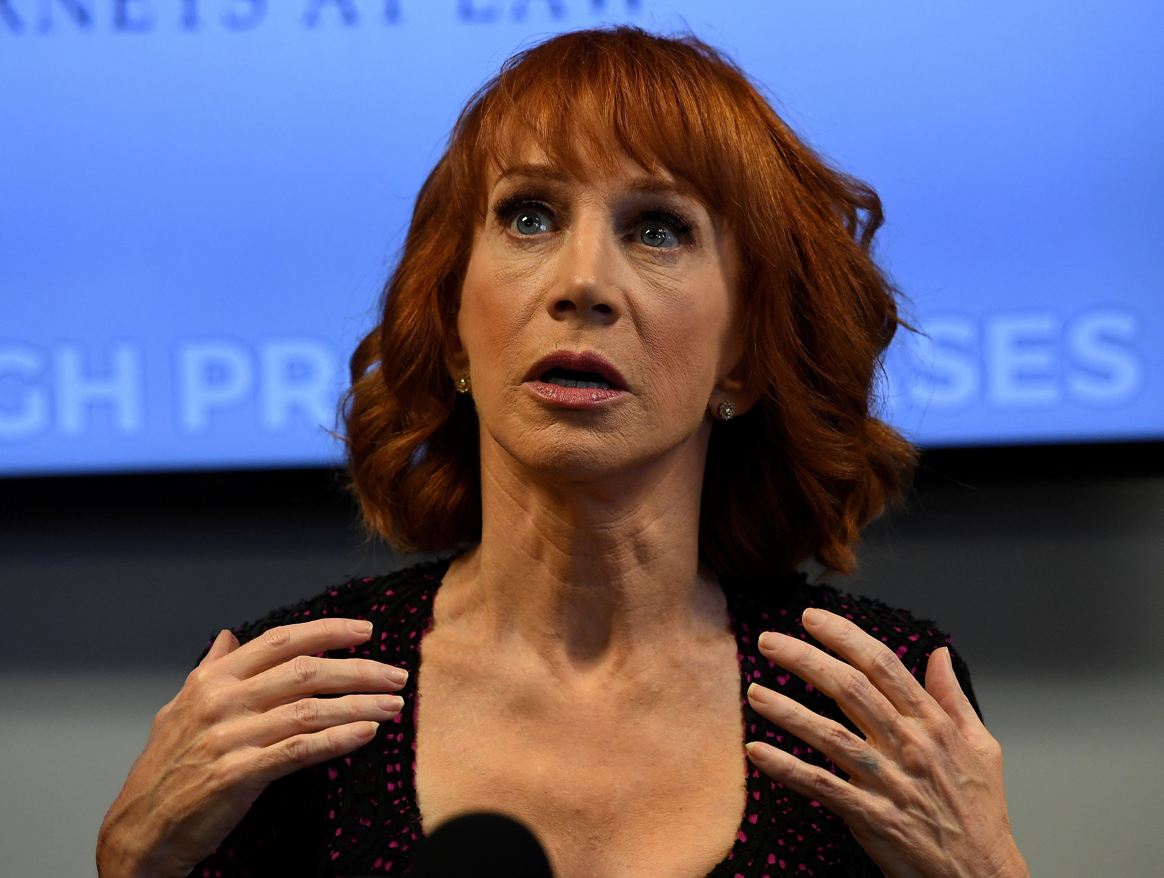 US-ENTERTAINMENT-POLITICS-GRIFFIN