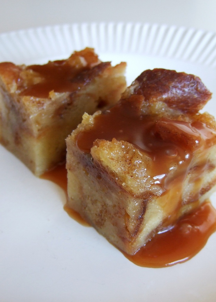 Basic Bread Pudding Recipe - Food Republic