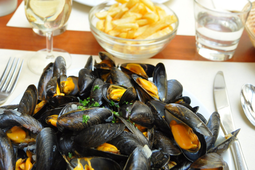Simple MoulesFrites Recipe Food Republic
