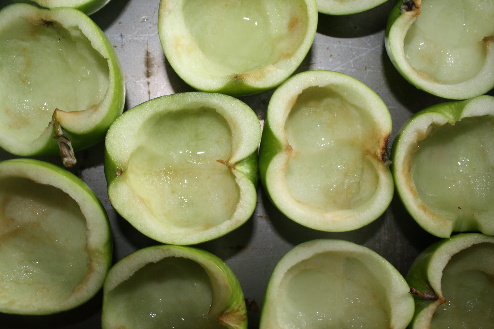 hollow out apples