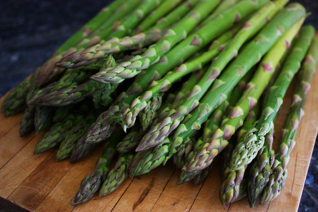 Why does asparagus make your pee smell food republic
