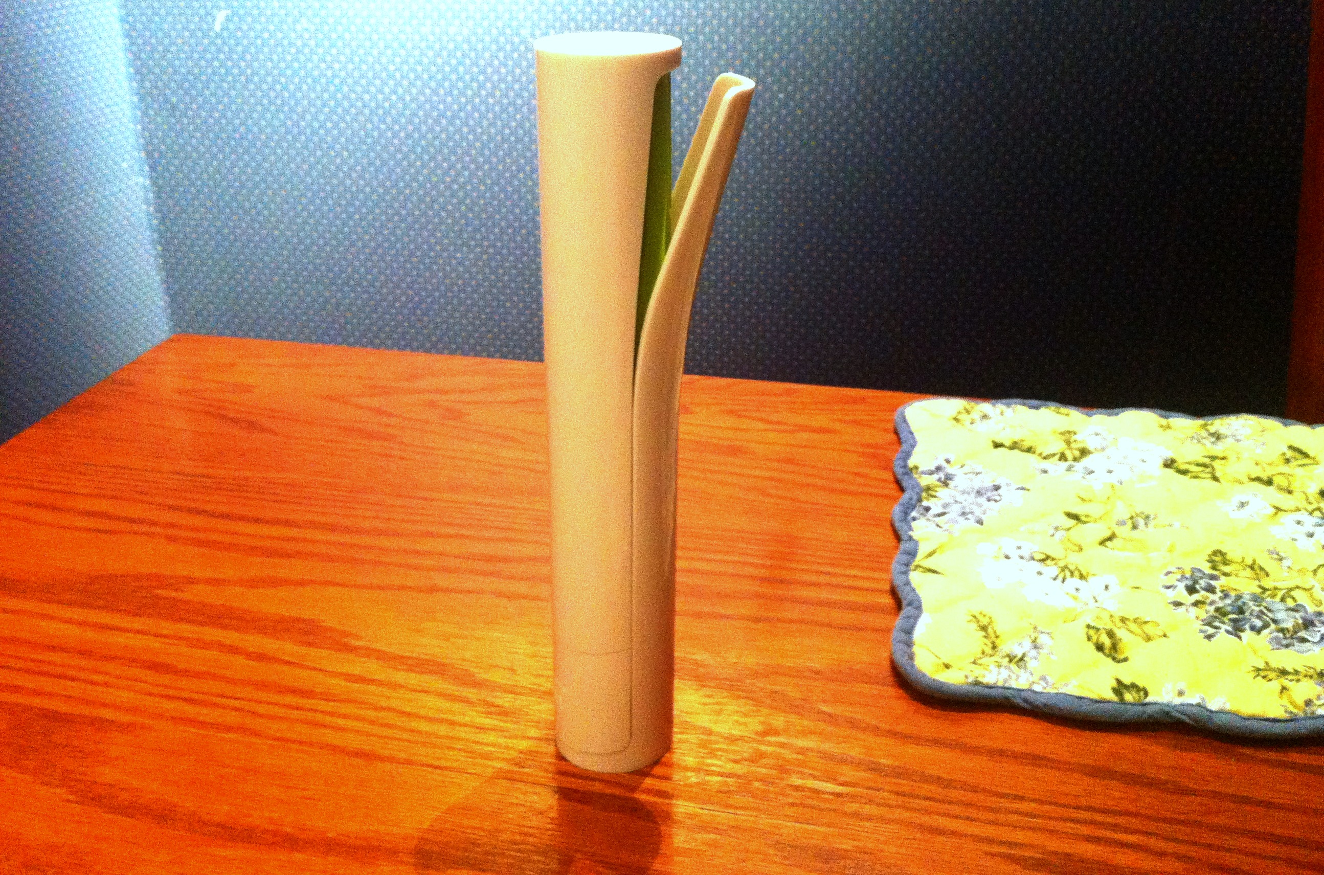 joseph joseph no spill salt and pepper mill